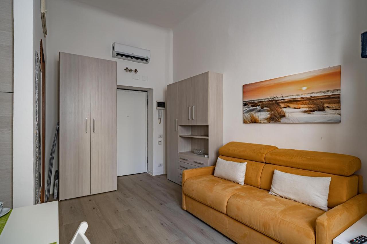 Milano, La Casetta Di Beatrice - By Host4U Exteriér fotografie
